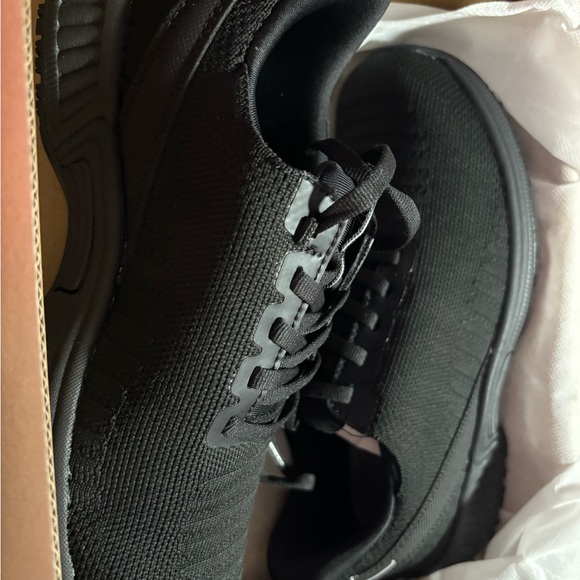 Black Athletic Sneakers - Picture 5 of 9